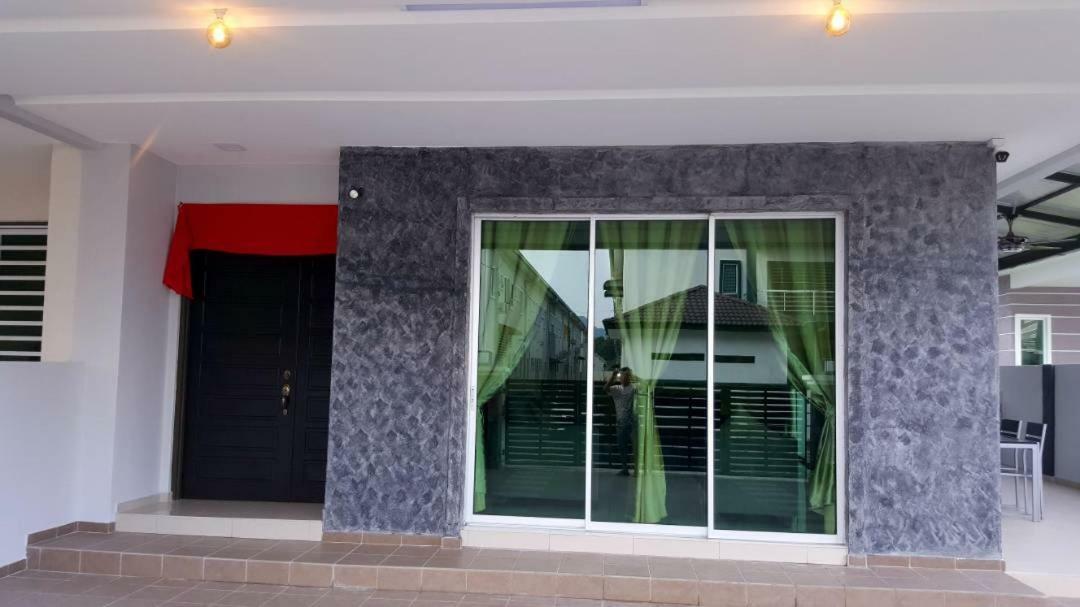 Ipoh Easteden Homestay Екстериор снимка