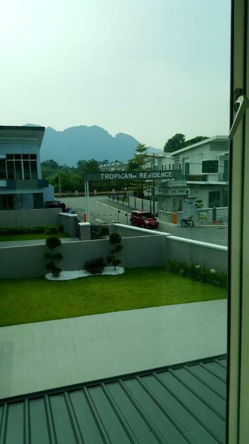 Ipoh Easteden Homestay Стая снимка